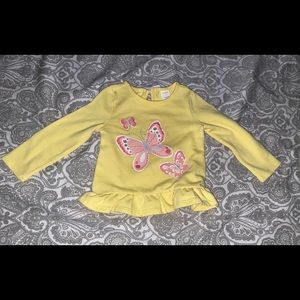girls yellowtop with butterflies